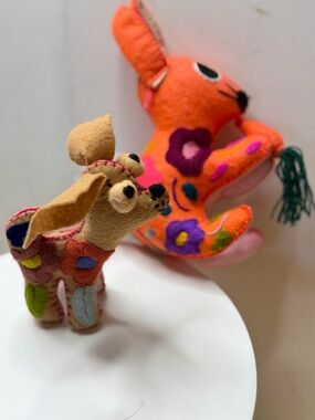 Animalitos" (little animals) are a vivid example of Mexican folk art Set